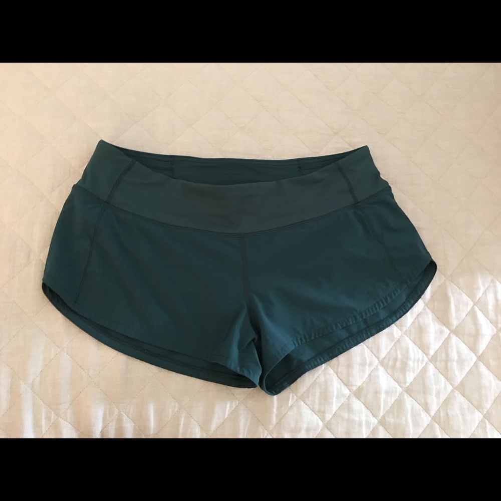Lululemon shorts TEAL GREEN size 8